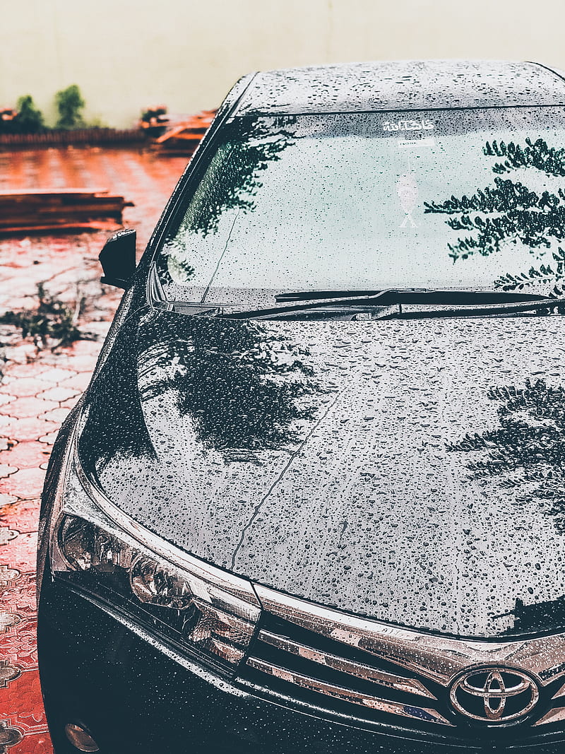 Toyota Grande , black, corolla, drops, logo, pakistan, rain, super, toyota corolla, toyota grande, HD phone wallpaper
