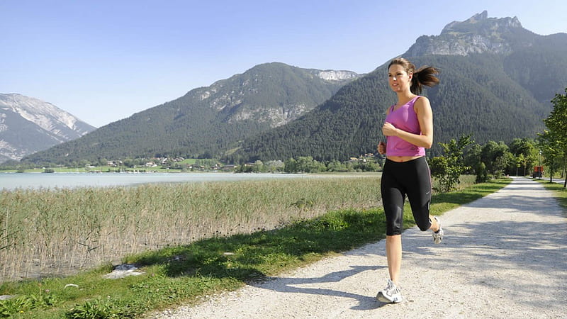 Jogging woman, brunette, bonito, jogging, mountains, HD wallpaper