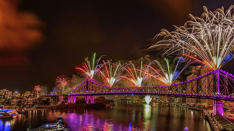 Fireworks over a bridge in Brisbane, Australia, Fireworks, Brisbane, Bridge, River, Australia, HD wallpaper