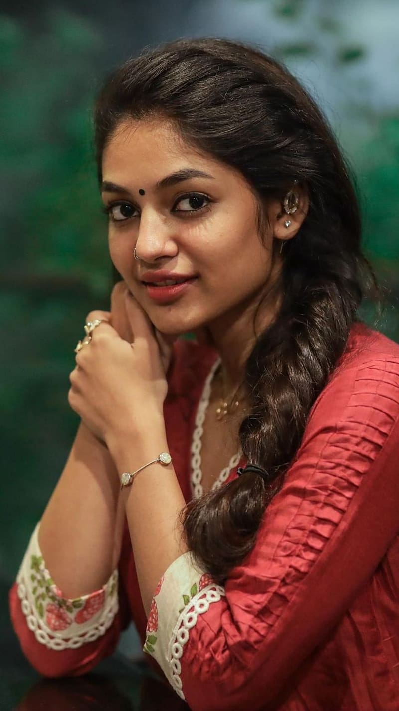 Ivana, tamil actress, HD phone wallpaper