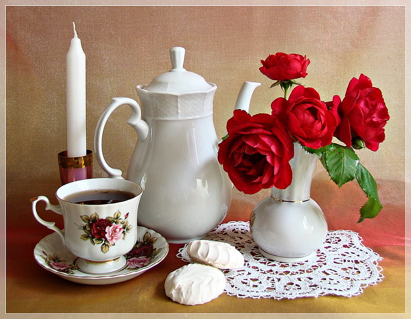still life, red, lace, vase, bonito, tea, graphy, jug, flowers, drink, porcelain, harmony, roses, coffee, cup, flower, white, HD wallpaper
