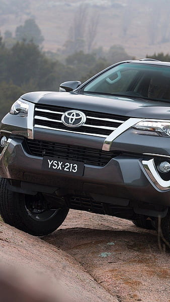 Toyota Fortuner HD Wallpapers and Backgrounds
