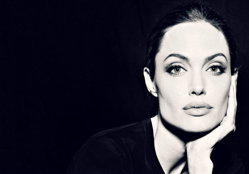 Angelina Jolie, black, woman, girl, bw, actress, hand, face, white, HD wallpaper