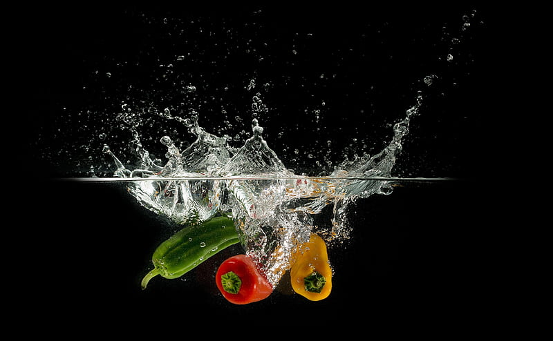 Sweet Peppers Ultra, Food and Drink, Yellow, Green, Color, Water, Fruits, Colors, Splash, Food, Peppers, HD wallpaper