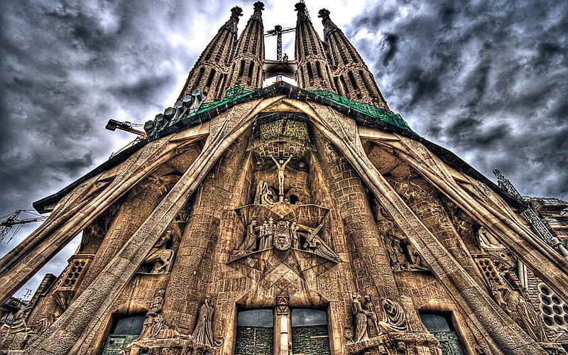 Barcelona, Sagrada Familia, facade, Roman Catholic, Basilica and Expiatory Church of the Holy Family, Catalonia, Spain, HD wallpaper