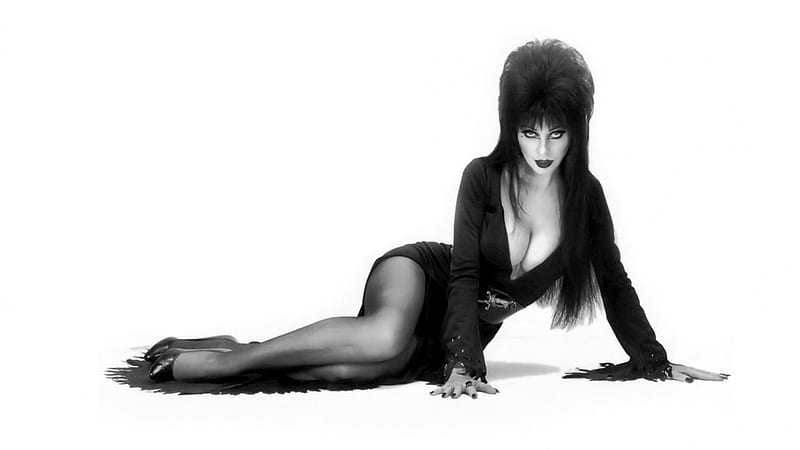 Elvira_Mistress Of The Dark - Black & White, dress, mistress of the dark, model, black, lips, sexy, elvira, high heels, stockings, actress, wig, hot, white, eyes, long hair, HD wallpaper