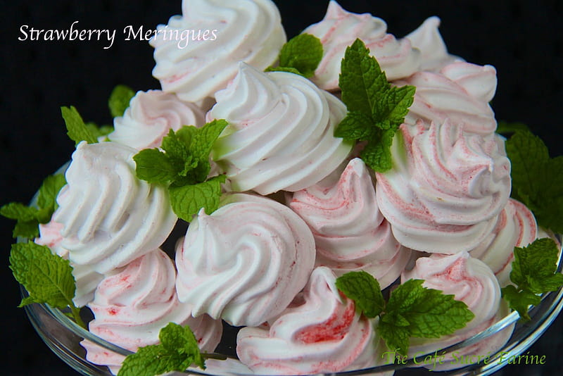 Strawberry Meringues, delicious, strawberry, food, dessert, sweet, HD wallpaper