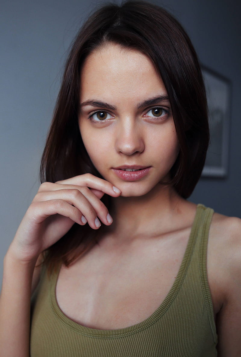 Natasha Udovenko, women, model, brunette, long hair, women indoors, face,  teen, HD phone wallpaper