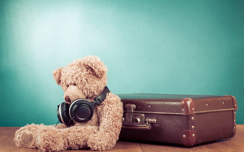 Traveler, vacation, holiday, teddy, music, toy, headphones, bear, suitcase, still life, graphy, HD wallpaper