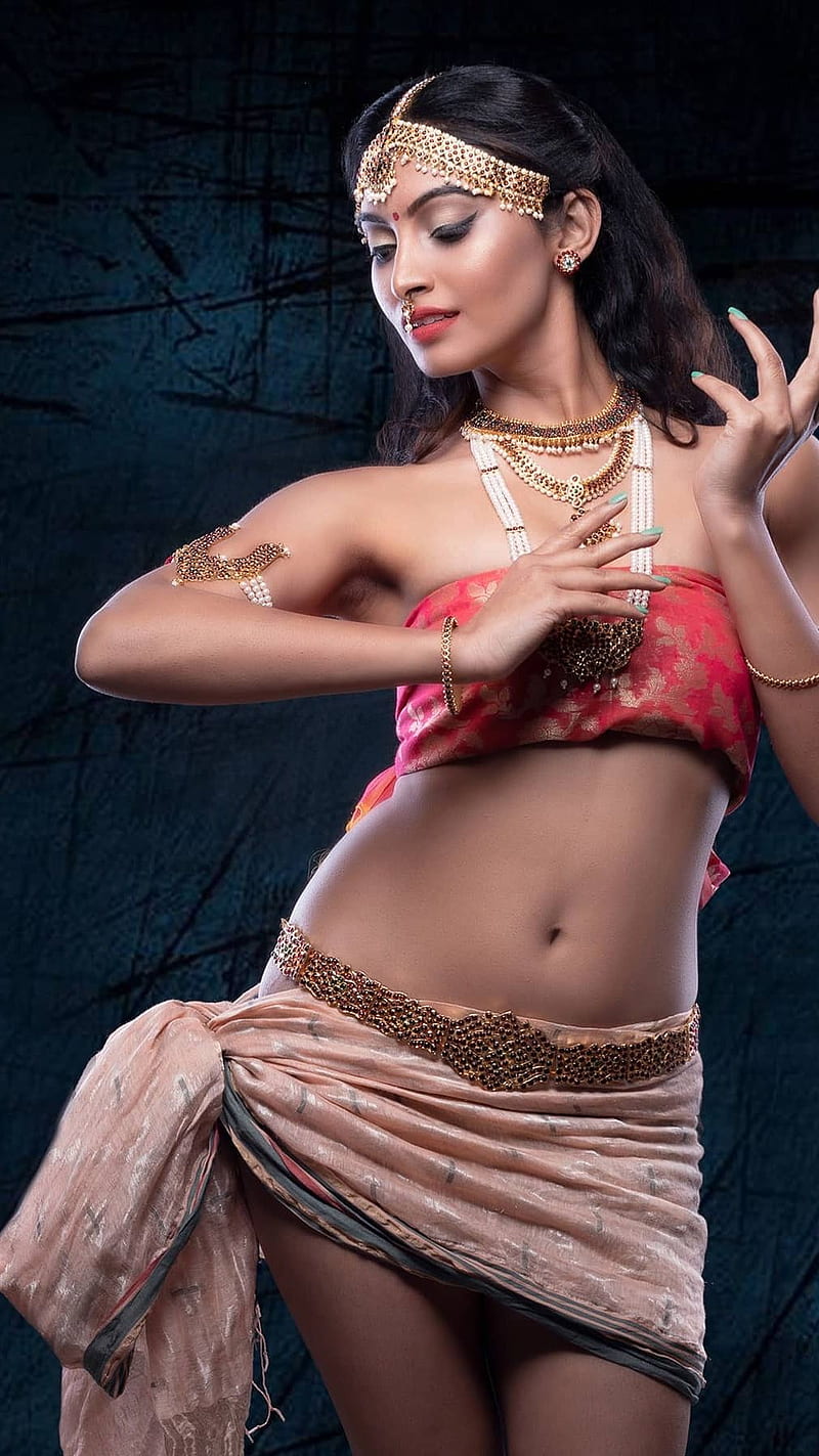 Shama Taj , telugu actress, traditional, navel show, HD phone wallpaper