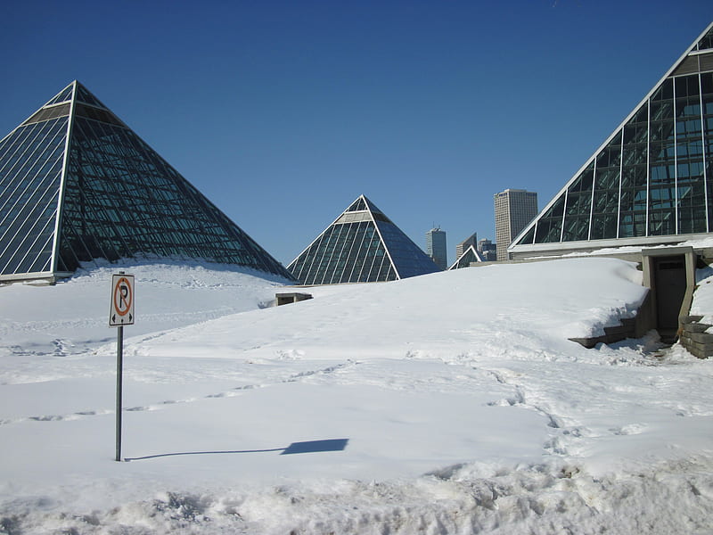 Warm weather in Edmonton, graphy, snow, pyramids, white, sky, blue, Winter, HD wallpaper