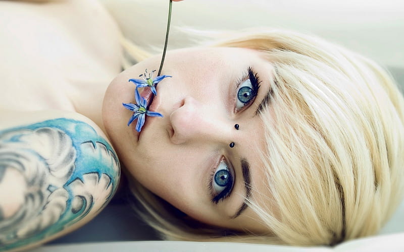 blonde piercings tattoos-Beauty, HD wallpaper