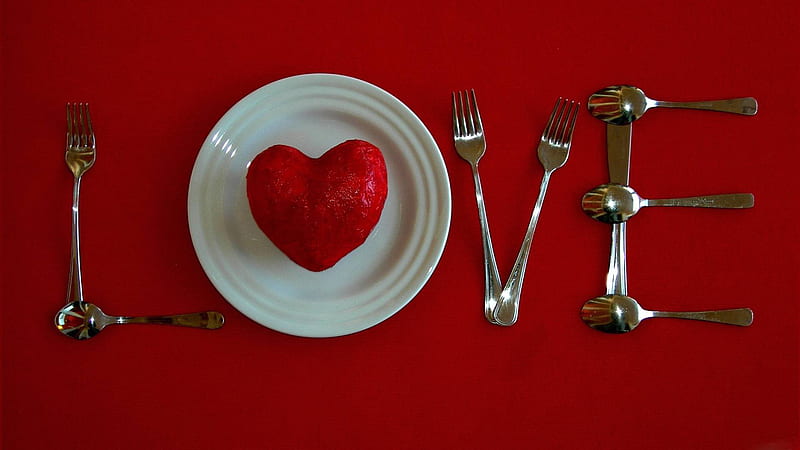 love on a platter, red, stilllife, spoon, romantic, romance, valentine, knife, love, heart, plate, silverwear, fork, HD wallpaper