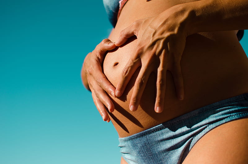 closeup graphy of pregnant woman wearing blue panty, HD wallpaper