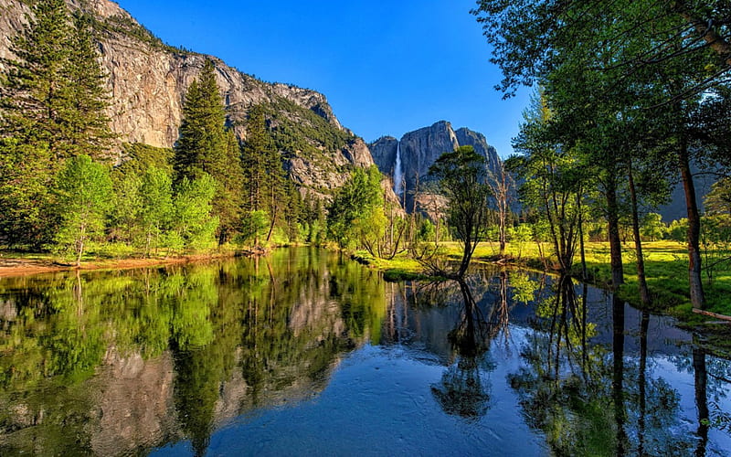 Yosemite National park, rocks, shore, bonito, mountain, nice, cliffs, peak, national park, waterfall, reflection, Yosemite, lovely, greenery, park, sky, trees, lake, water, nature, landscape, HD wallpaper