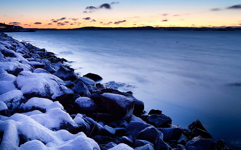 Deep Frozen, seren, colors, bonito, sunset, twilight, clouds, lake, winter, beaches, nature, frozen, HD wallpaper