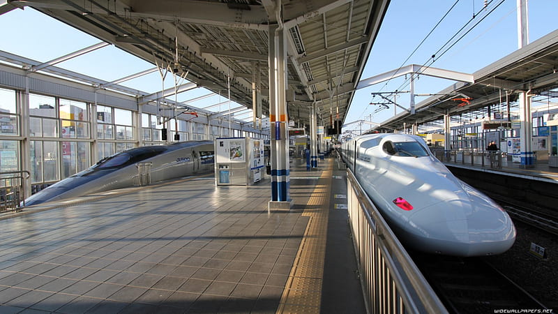 high speed trains in a station in japan, station, electric, tracks, trains, HD wallpaper