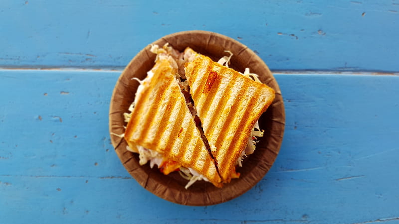 two slices of sandwich on brown container, HD wallpaper