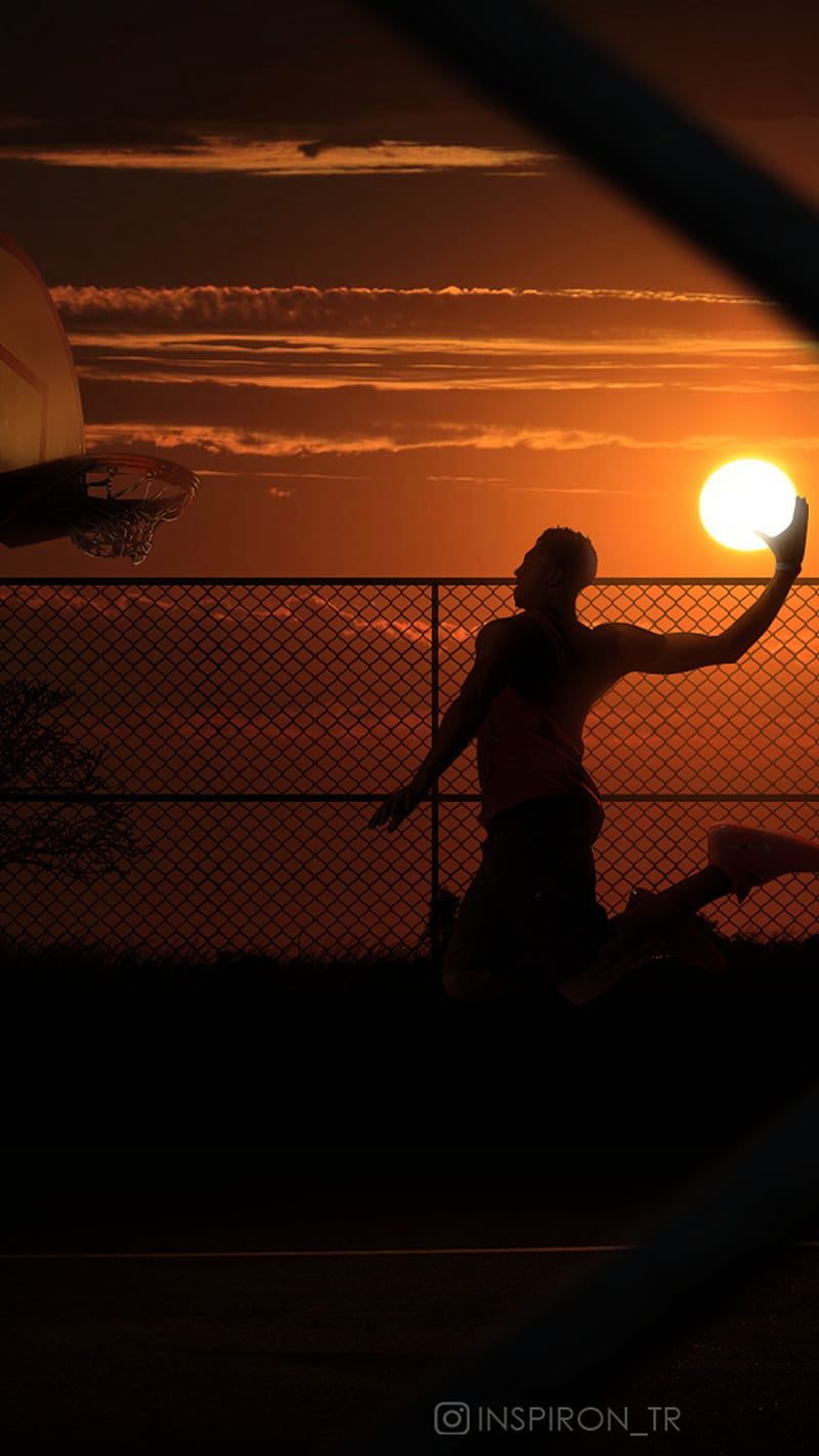 Playing with sunset, basketball, anthony davis, dunk, landscape, dark, basketballer, sky, HD phone wallpaper