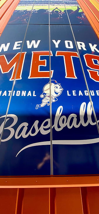 Download Shining New York Mets Logo Wallpaper