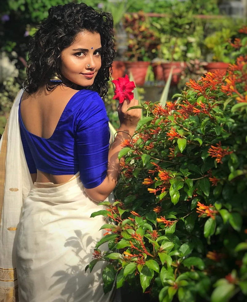 anupama parameswaran, actress, nature, tollywood, HD phone wallpaper