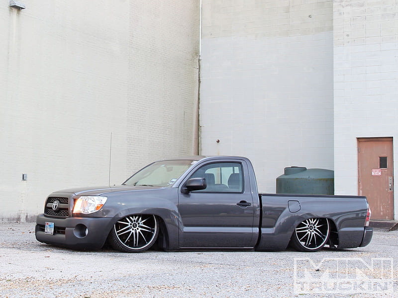 Undercover Street Creeper, lowered, truck, toyota, custom wheels, HD