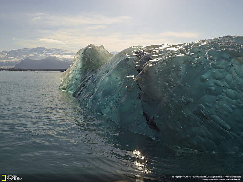 Flipped Iceberg-National Geographic, HD wallpaper