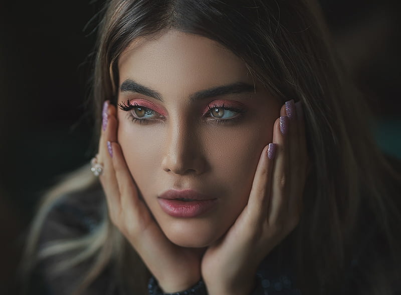 Beautiful Girl Face Aesthetic Ultra, Girls, Girl, Style, bonito, Portrait, Woman, desenho, Human, background, Charming, Young, Face, Hands, Female, Beauty, Model, Fashion, Look, makeup, Pretty, Vogue, person, youth, aesthetic, HD wallpaper