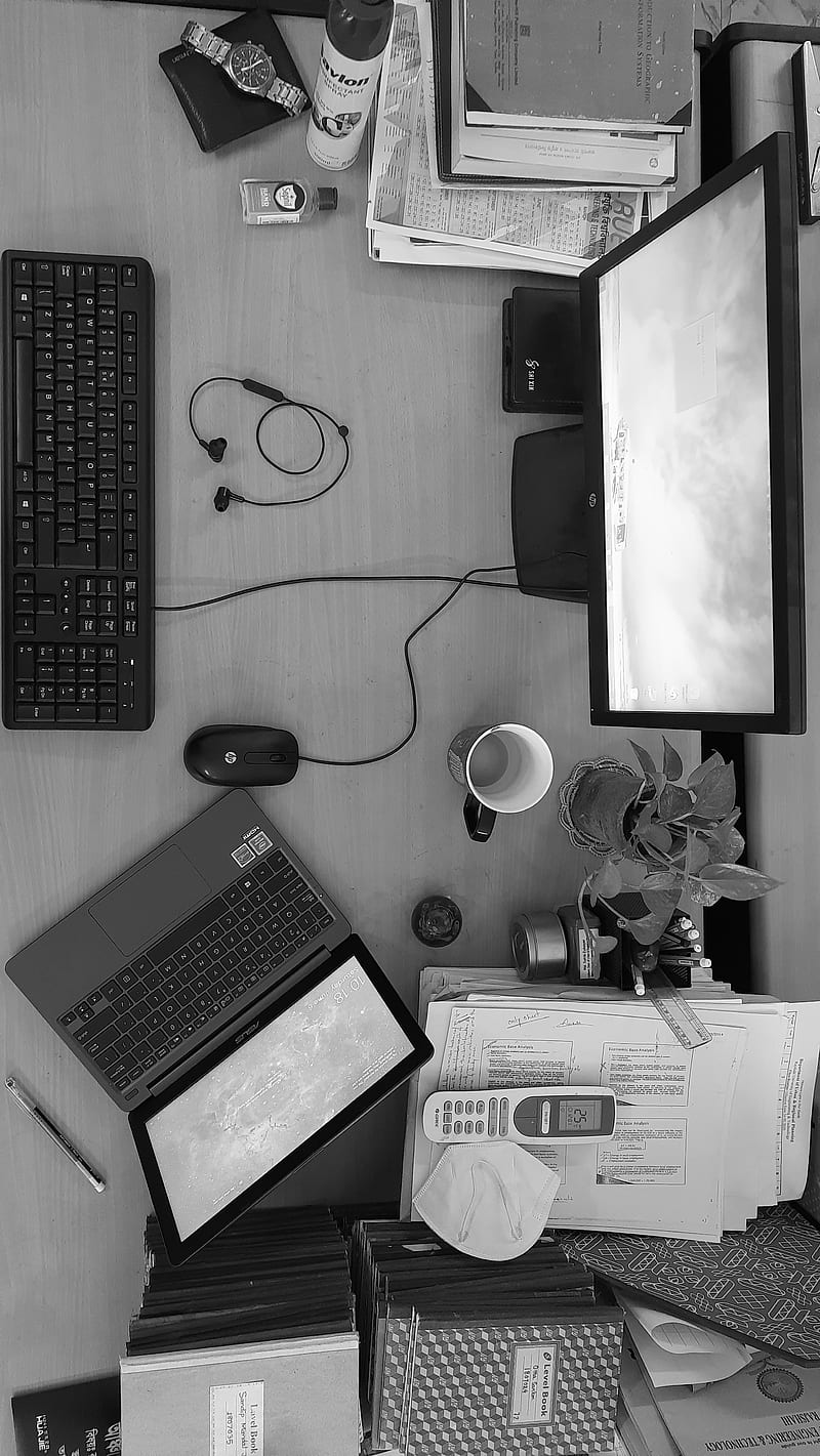 Office desk, busy, career, computer, laptop, technology, urban, work, workplace, HD phone wallpaper