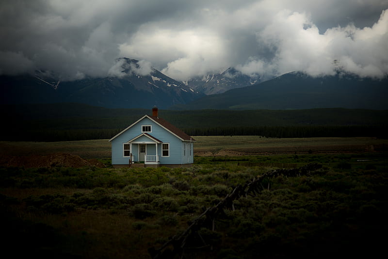 house on grass field under gray sky, HD wallpaper