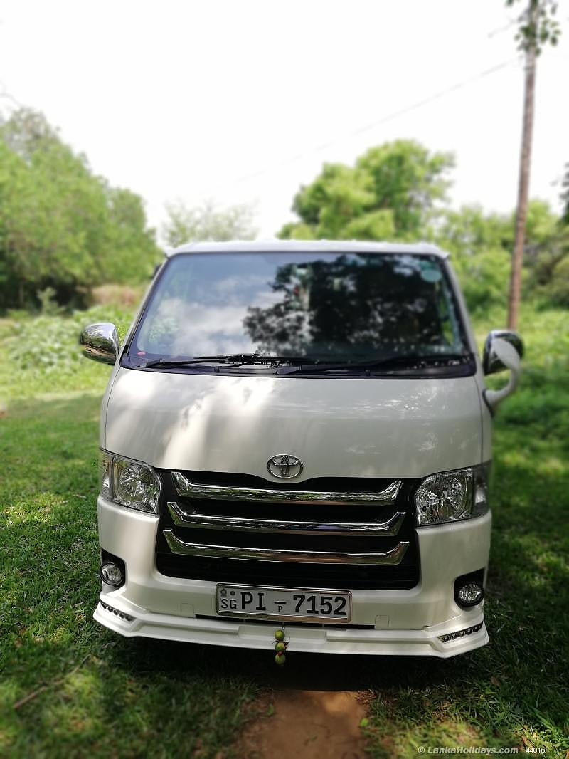 Sri Lanka Van Rentals Hire - Toyota Kdh For Hire, HD phone wallpaper