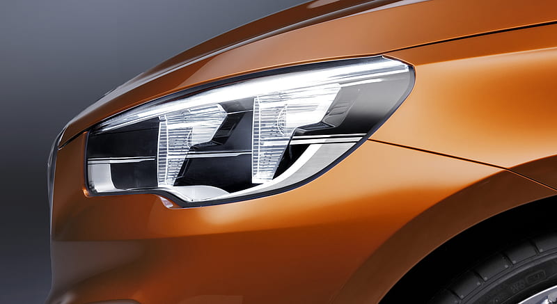 2013 BMW Active Tourer Outdoor Concept - Headlight , car, HD wallpaper