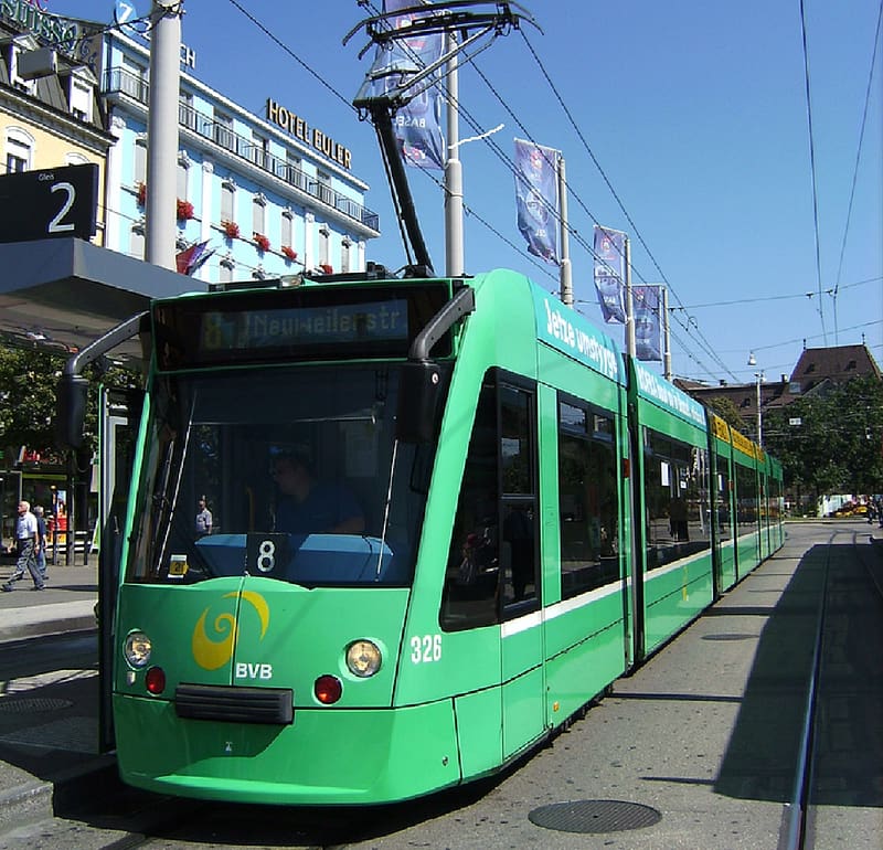 BVB TRAM BASEL STADT CH, AT A STOP, NEW COLOURS, OVERHEAD WIRES, TRAM, HD wallpaper