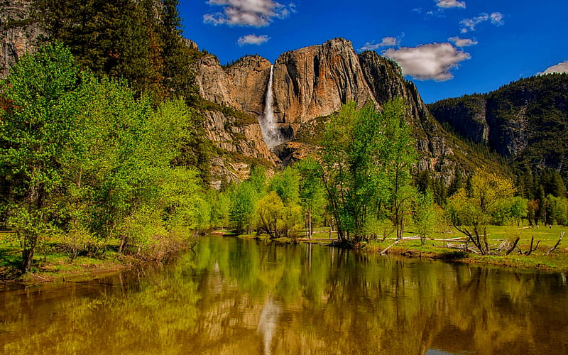 Yosemite NP, Yosemite, rocks, view, bonito, trees, sky, lake, mountain, tranquil, cliffs, serenity, national park, waterfall, mirror, landscape, falls, HD wallpaper