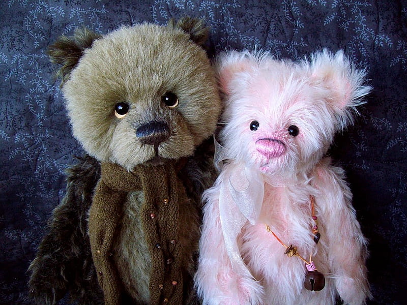 Charlie Bears 'Stirling' & 'Candy Floss', Teddy Bears, Teddies, Stuffed Animals, Soft Toys, Teddy Bear, HD wallpaper