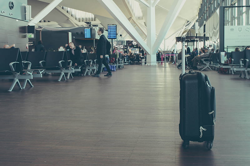 Unattended black luggage inside airport, HD wallpaper | Peakpx