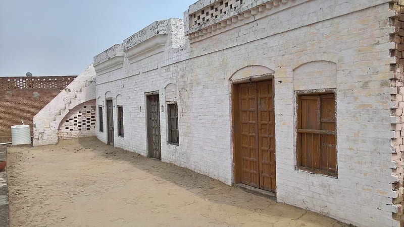 Old Village Home, punjab house, sultan, village life, wood work, wooden, HD wallpaper