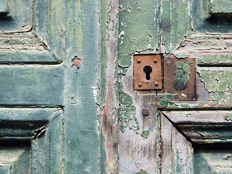 Rotten Door With a Rusty Lock, rotten, old, door, doors, old lock, with, lock, rusty, old doors, HD wallpaper