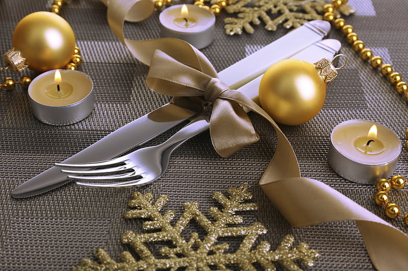 ●●● Christmas Eve ●●●, lunch, festive, snowflakes, golden, christmas day, candles, HD wallpaper