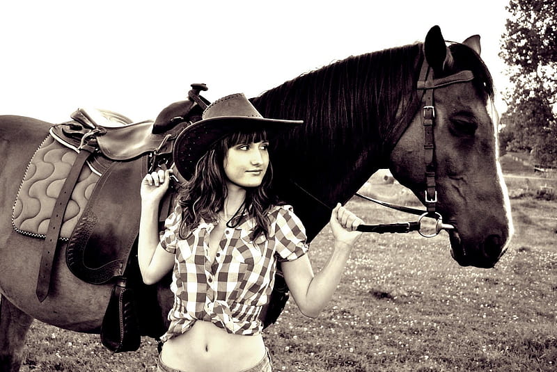 ~Cowgirl~, brunette, cowgirl, saddle, black and white, horse, bridle, hat, HD wallpaper
