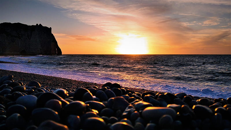 Cote d’Albatre - Normandy, France, Etretat beach, colors, cliff, sun, sky, stones, HD wallpaper
