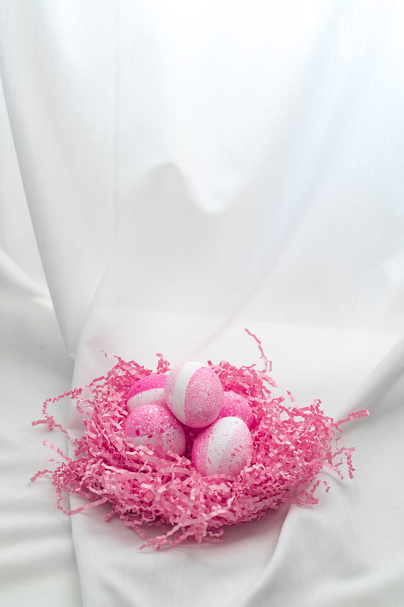 Pink Eggs On Pink Nest, HD phone wallpaper
