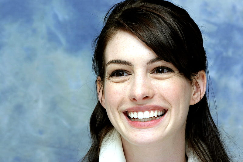Anne Hathaway, smile, anne, actress, hathaway, HD wallpaper