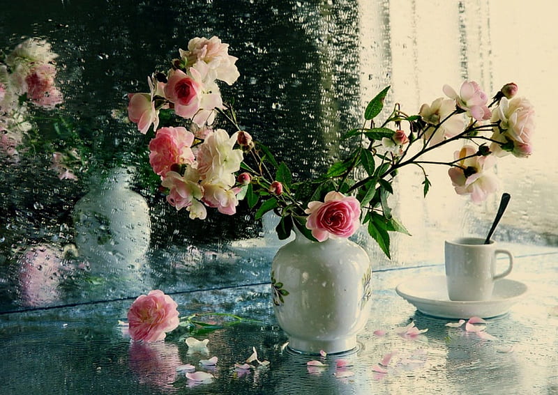 Mirror , spoon, roses, pink roses, white vase, still life, coffee cup, water drops, flowers, rain, mirror, HD wallpaper