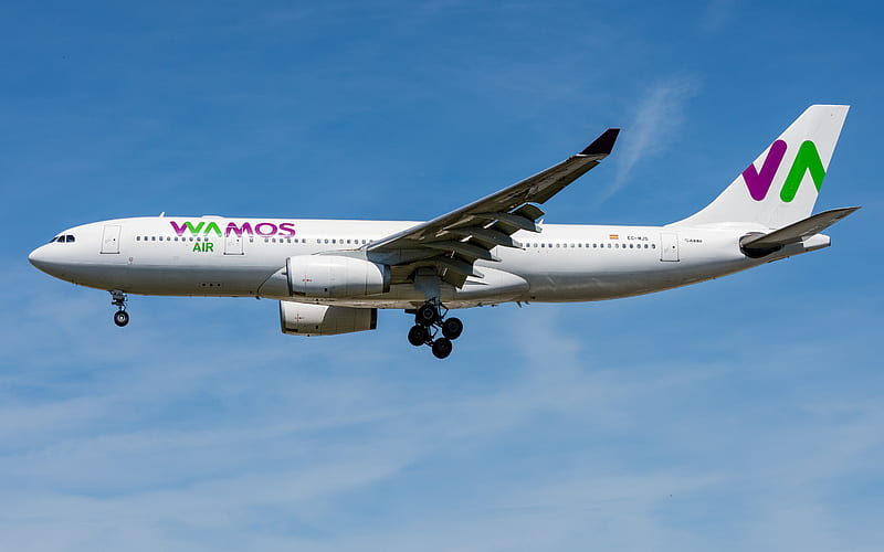 Airbus A330-200, passenger plane, air travel, airliner, A330-200, Wamos Air, Pullmantur Air, Spanish airline, HD wallpaper