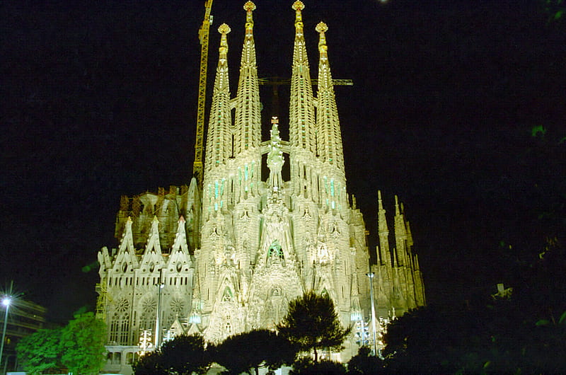 Sagrada Familia Church Barcelona(Spain), barcelona, sarada familia church, spain, HD wallpaper