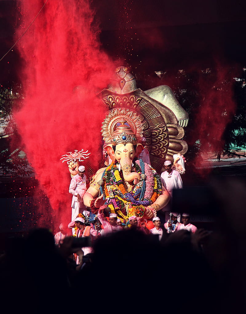 Ganesha statue surrounded by people, HD phone wallpaper