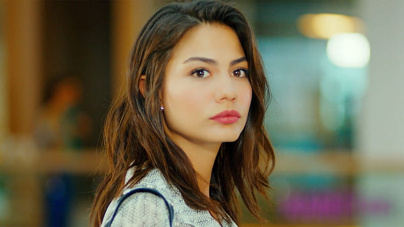 Demet Ozdemir, actress, erkenci kush, tv series, turkish, sanem, HD wallpaper
