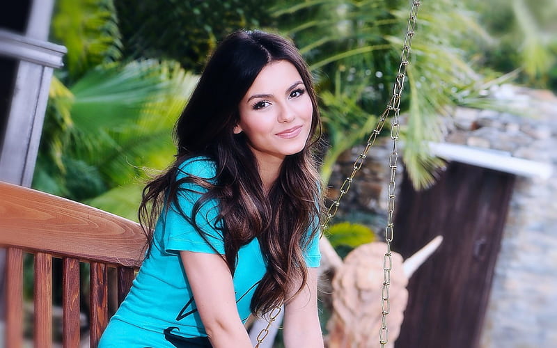 Smile Brunette Victoria Justice Woman Hd Wallpaper Peakpx 5756