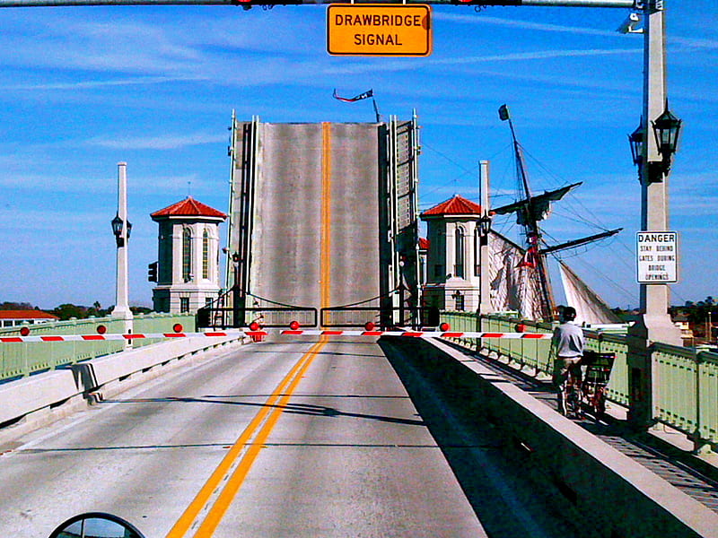 Arrival II Schooner Crossing, drawbridge, road-river crossing, schooner, sail boat, HD wallpaper
